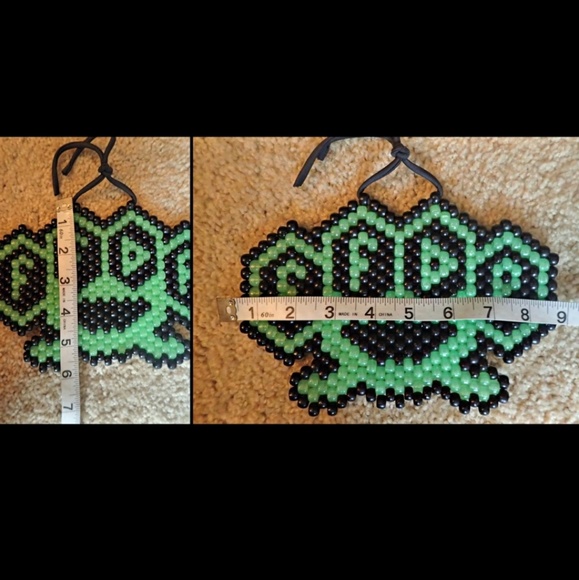 ❄Five Finger Death Punch Wall Hanger - Picture 2 of 4